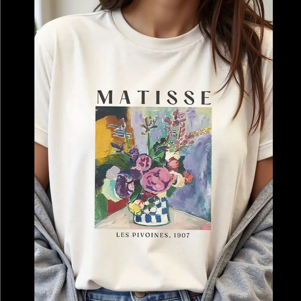 Graphic Artistic Print V-Neck Women's Top